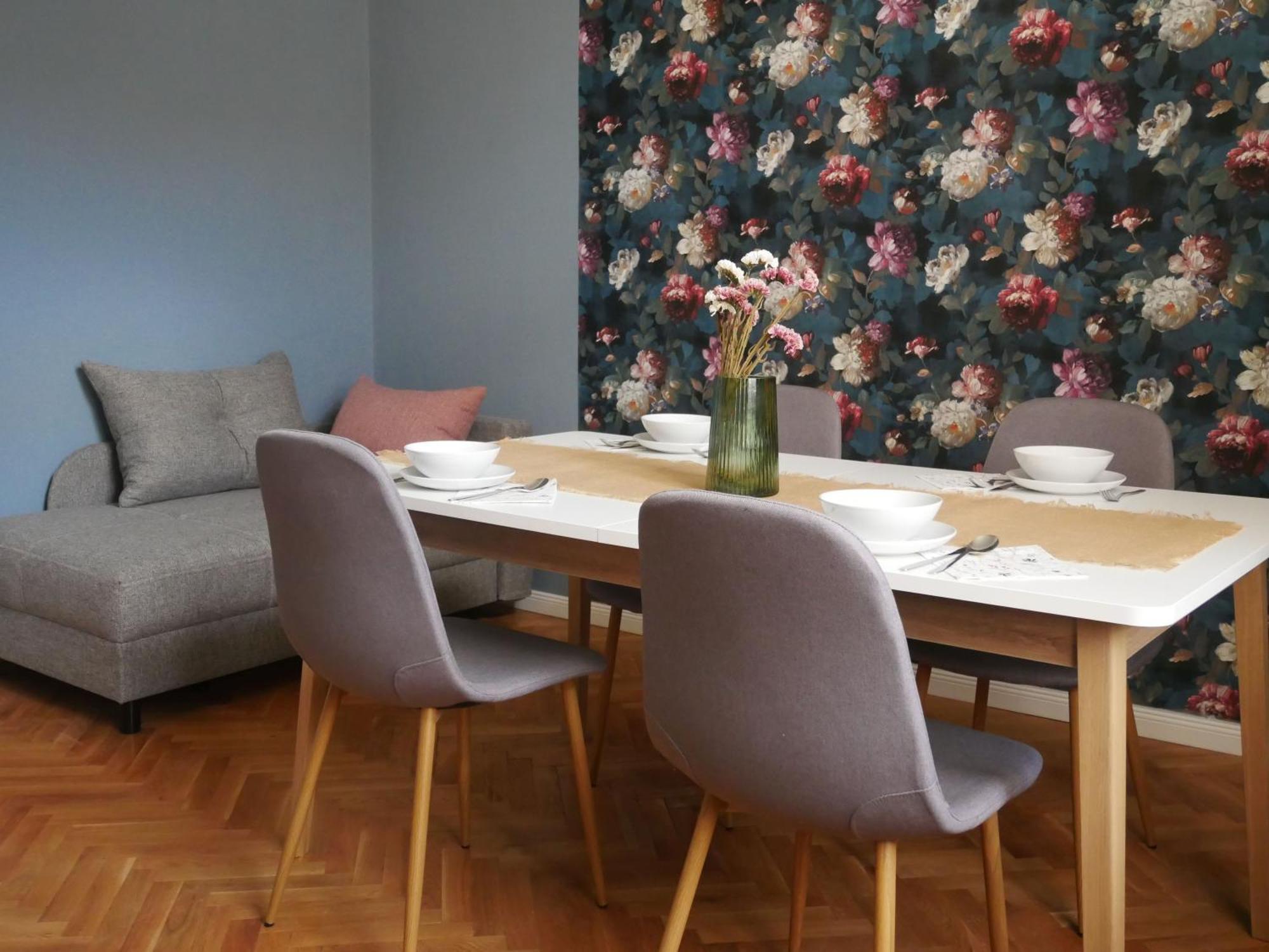 Casa Rosa Apartmanok Еґер Екстер'єр фото