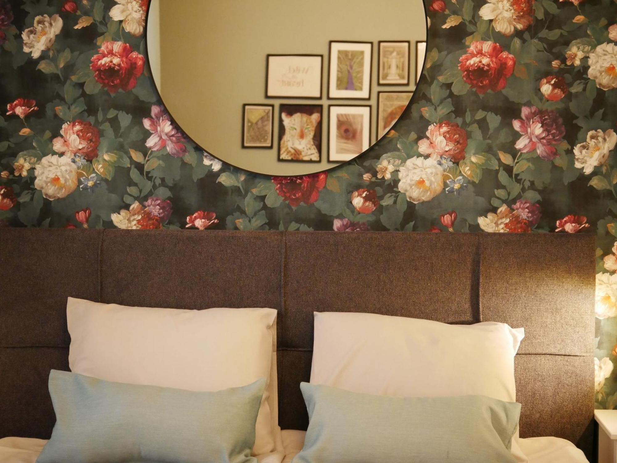 Casa Rosa Apartmanok Еґер Екстер'єр фото