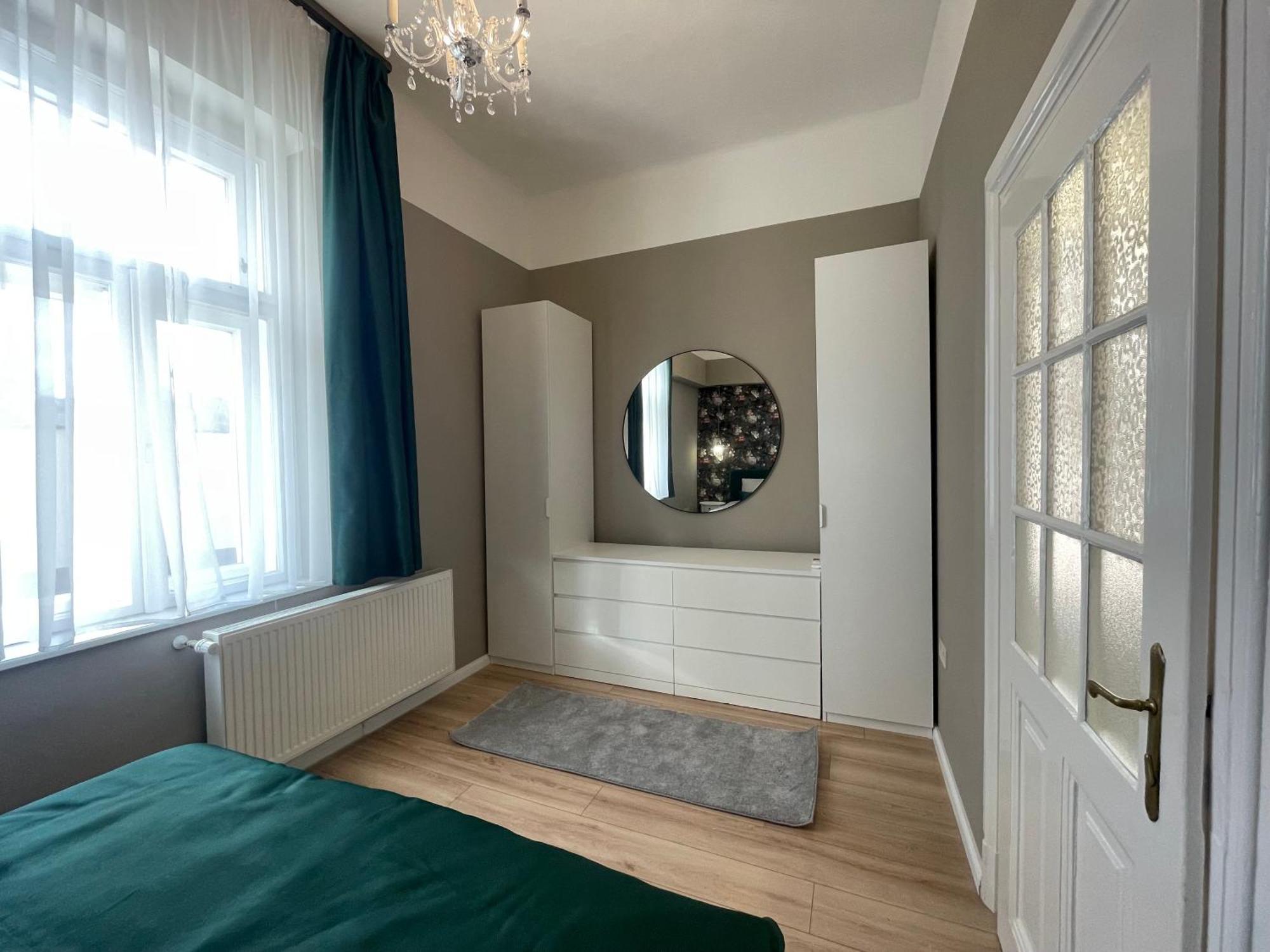 Casa Rosa Apartmanok Еґер Екстер'єр фото