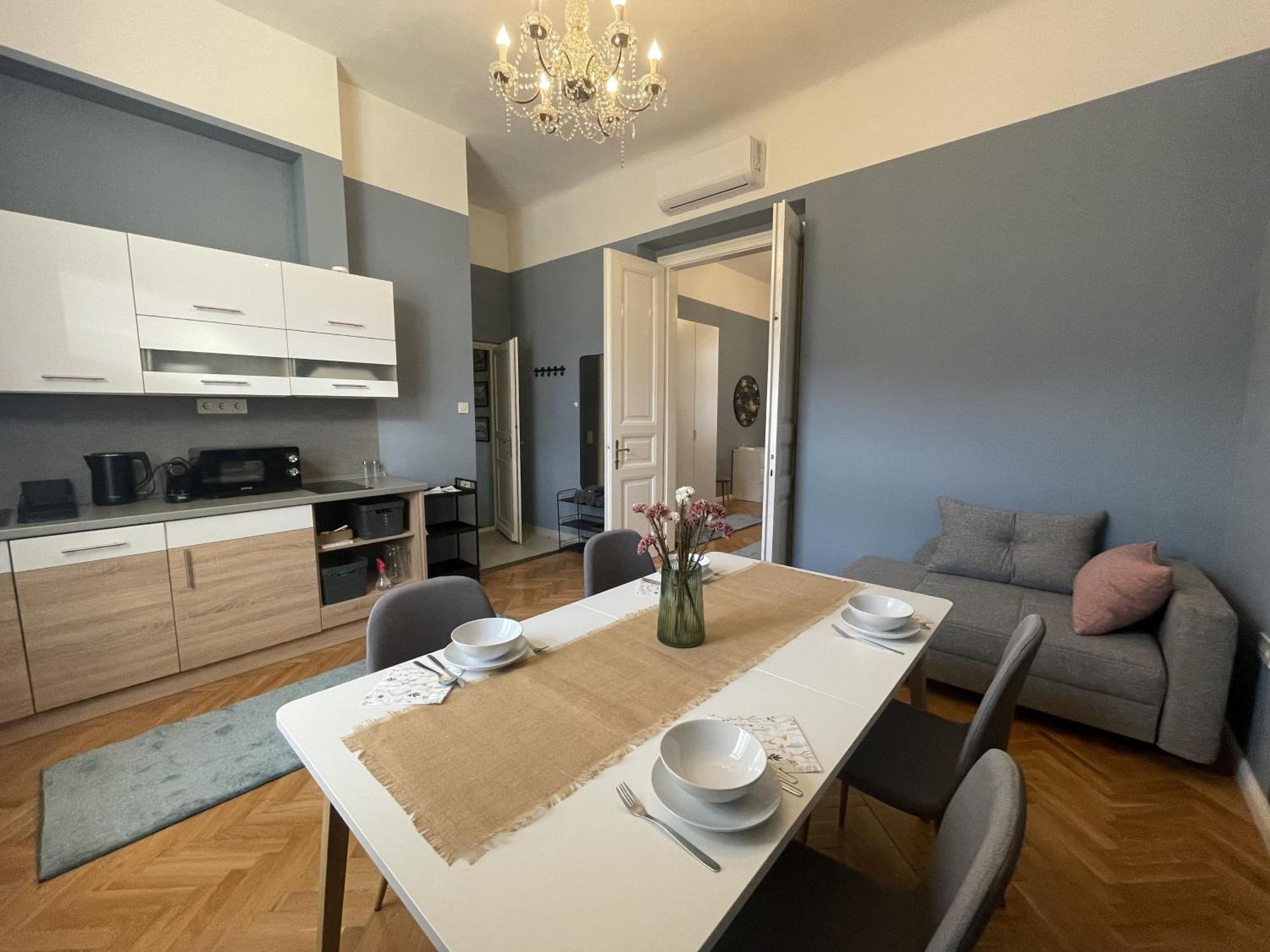 Casa Rosa Apartmanok Еґер Екстер'єр фото