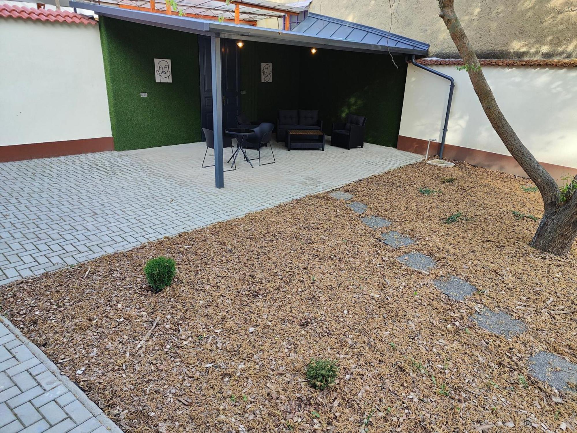 Casa Rosa Apartmanok Еґер Екстер'єр фото